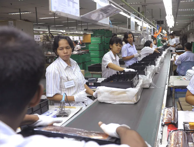 Assembly Lines Unipipes Quality, Delivery and Services of Plastic Parts